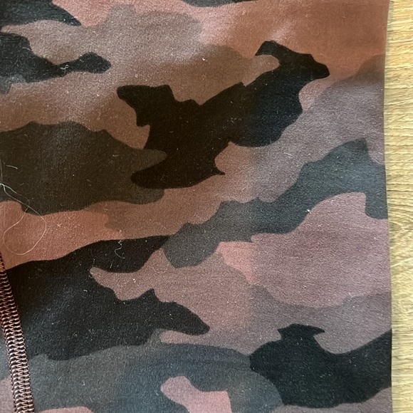 Lululemon Wunder Train High-Rise Tight 25" - Picture 5 of 5